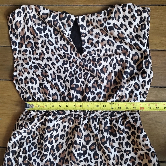 H&M leopard dress - Picture 7 of 7